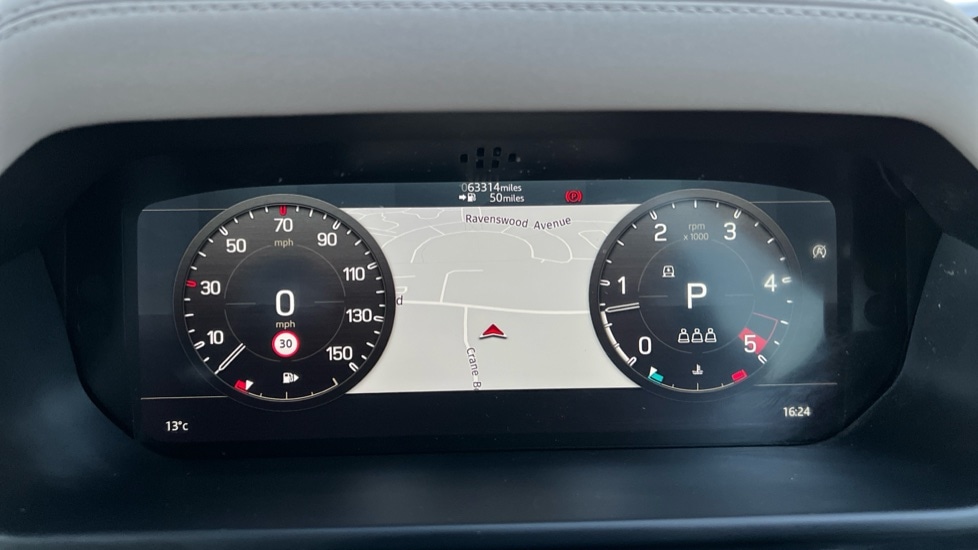 Used Land Rover Defender 2022 for sale - 76597917: Photo 16