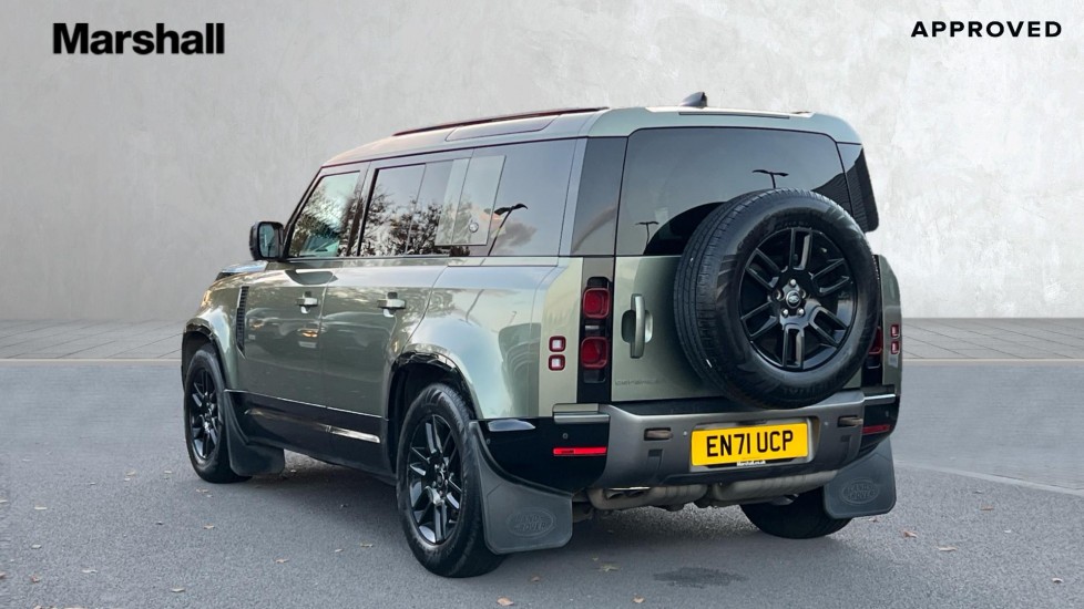 Used Land Rover Defender 2022 for sale - 76597917: Photo 2