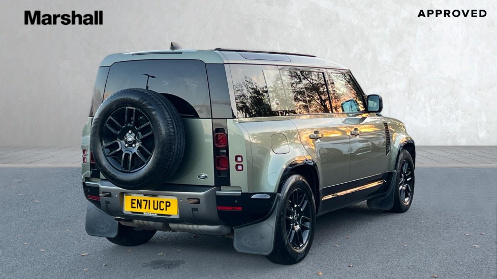 Used Land Rover Defender 2022 for sale - 76597917: Photo 25