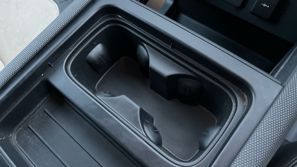 Used Land Rover Defender 2022 for sale - 76597917: Photo 44