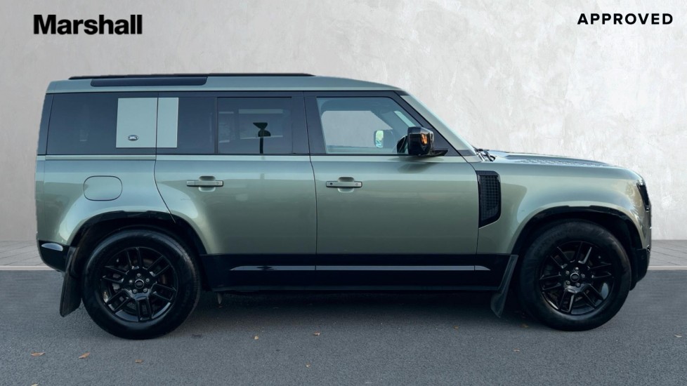 Used Land Rover Defender 2022 for sale - 76597917: Photo 5