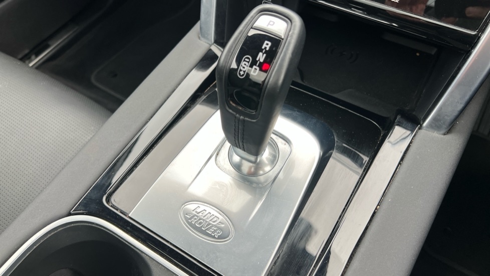 Used Land Rover Discovery Sport 2023 for sale - 76117071: Photo 13