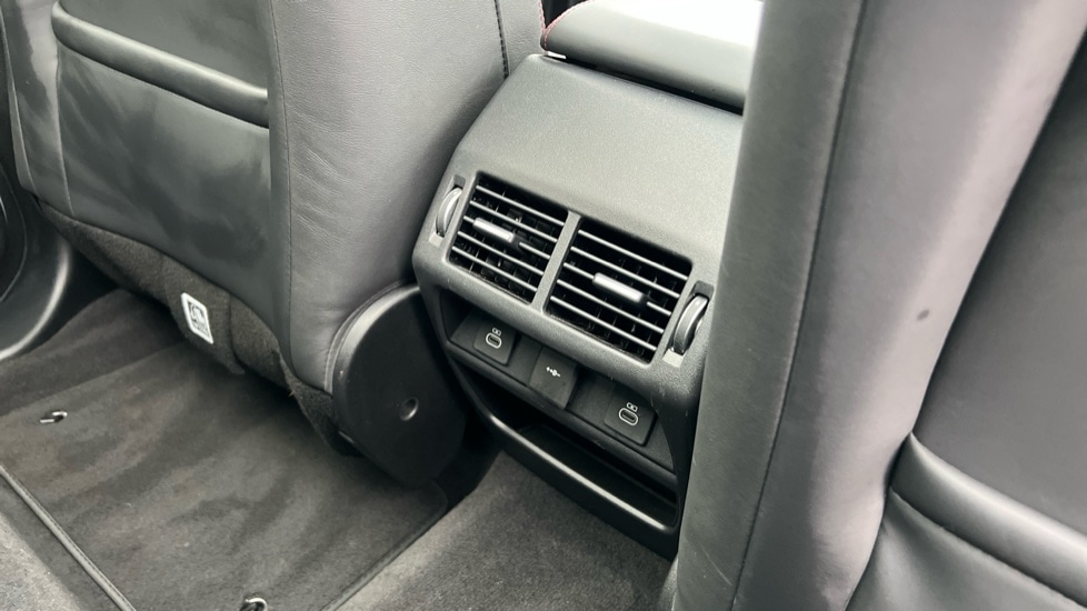 Used Land Rover Discovery Sport 2023 for sale - 76117071: Photo 18