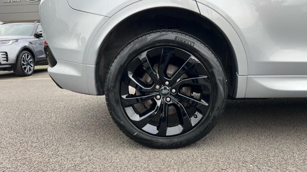 Used Land Rover Discovery Sport 2023 for sale - 76117071: Photo 32