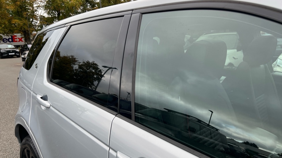 Used Land Rover Discovery Sport 2023 for sale - 76117071: Photo 36