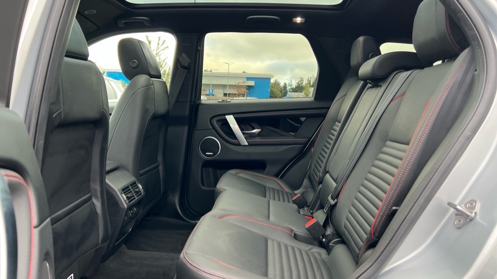 Used Land Rover Discovery Sport 2023 for sale - 76117071: Photo 4