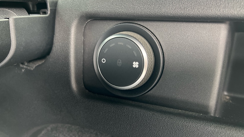 Used Land Rover Discovery Sport 2023 for sale - 76117071: Photo 54