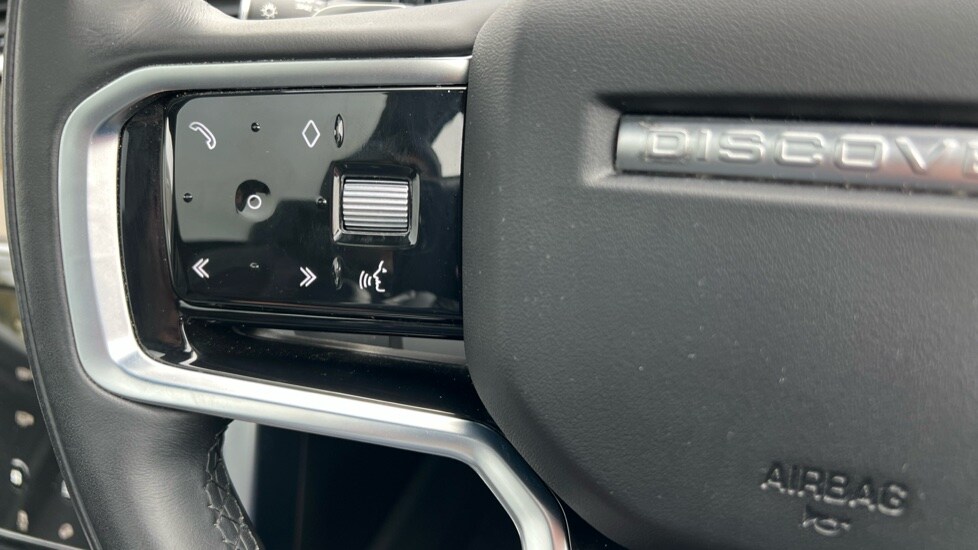 Used Land Rover Discovery Sport 2023 for sale - 76117071: Photo 60