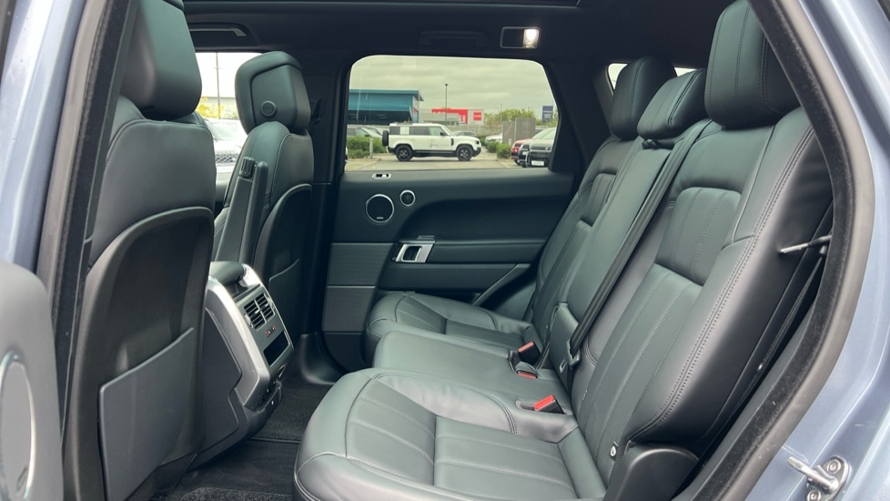 Used Land Rover Range Rover Sport 2020 for sale - 75894737: Photo 4