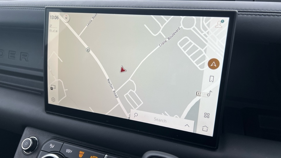 Used Land Rover Defender 2024 for sale - 76297463: Photo 11