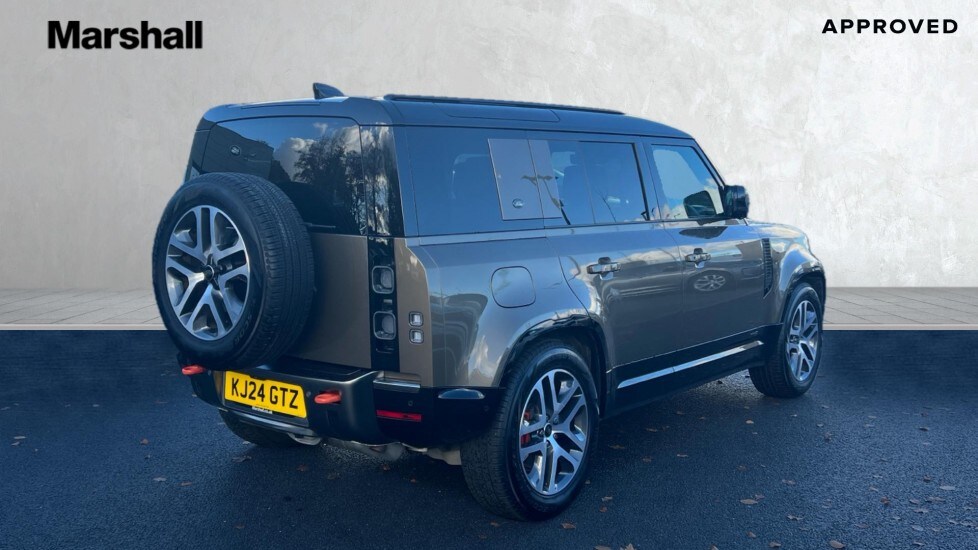 Used Land Rover Defender 2024 for sale - 76297463: Photo 25