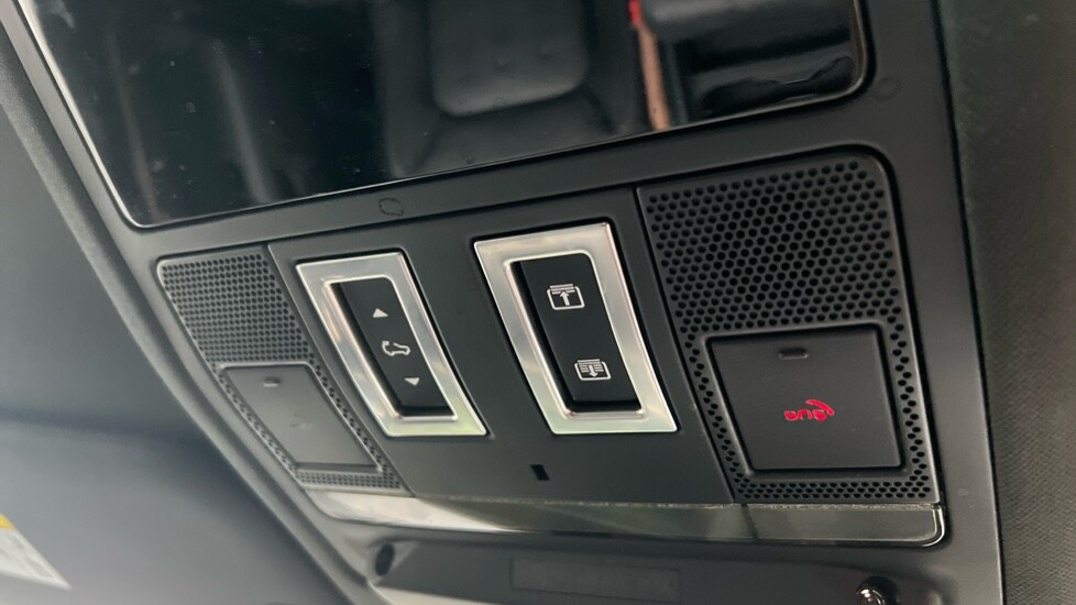 Used Land Rover Defender 2024 for sale - 76297463: Photo 46