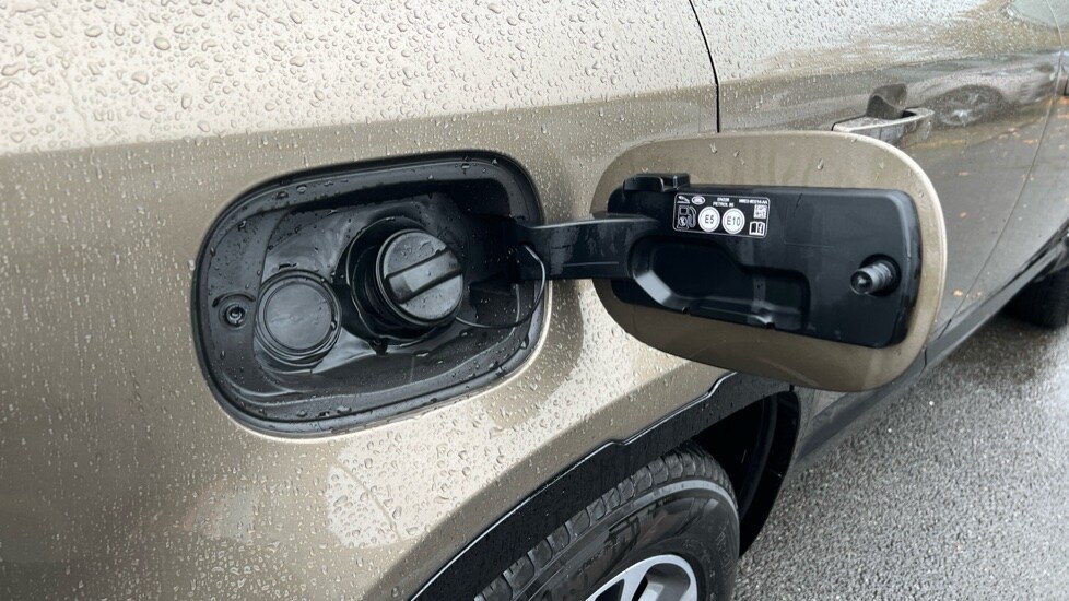 Used Land Rover Defender 2024 for sale - 76297463: Photo 55