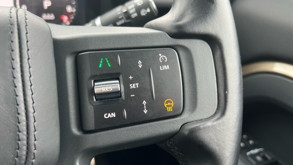 Used Land Rover Defender 2024 for sale - 76297463: Photo 64