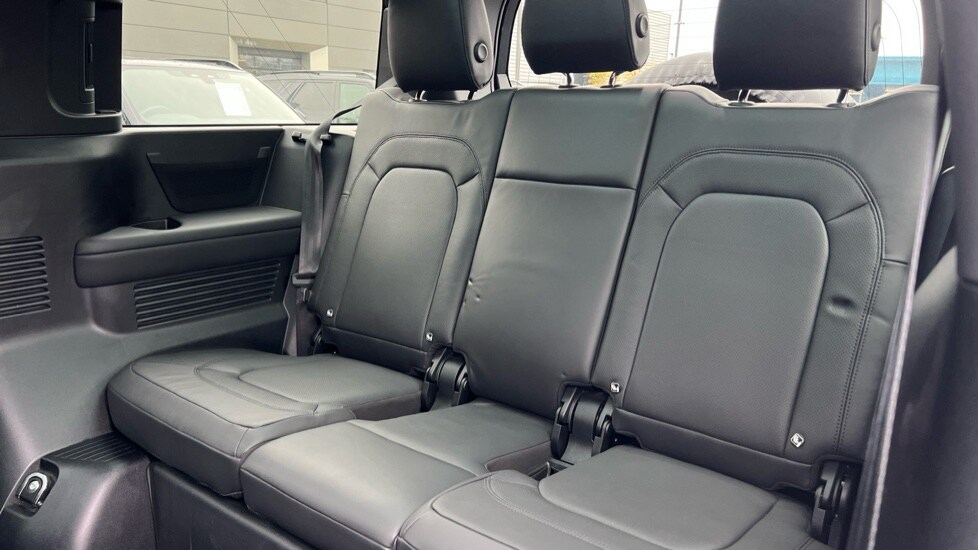 Used Land Rover Defender 2024 for sale - 77021841: Photo 60