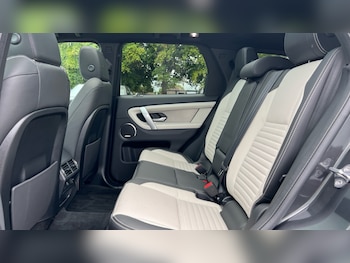 Used Land Rover Discovery Sport 2024 for sale - 75735188: Photo