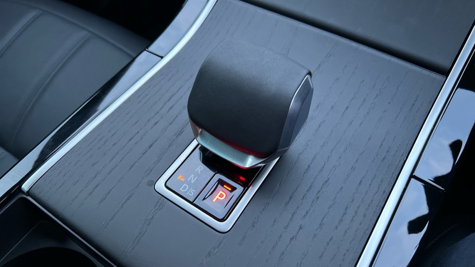 Used Land Rover Range Rover Evoque 2025 for sale - 76773305: Photo 13