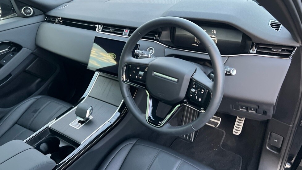 Used Land Rover Range Rover Evoque 2025 for sale - 76773305: Photo 28