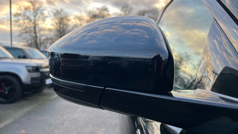 Used Land Rover Range Rover Evoque 2025 for sale - 76773305: Photo 36