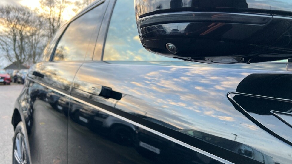 Used Land Rover Range Rover Evoque 2025 for sale - 76773305: Photo 37