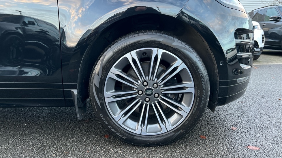 Used Land Rover Range Rover Evoque 2025 for sale - 76773305: Photo 8