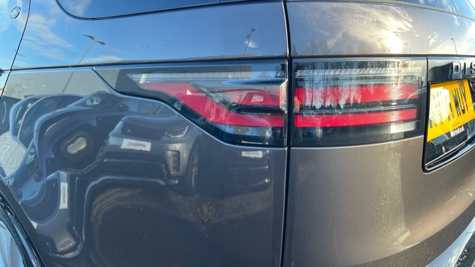 Used Land Rover Discovery 2021 for sale - 76766307: Photo 19