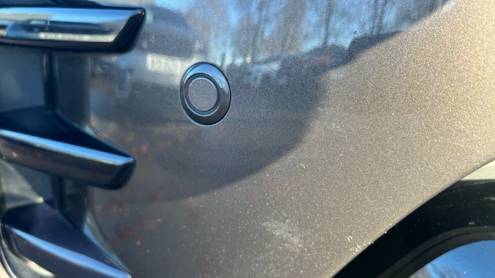 Used Land Rover Discovery 2021 for sale - 76766307: Photo 34