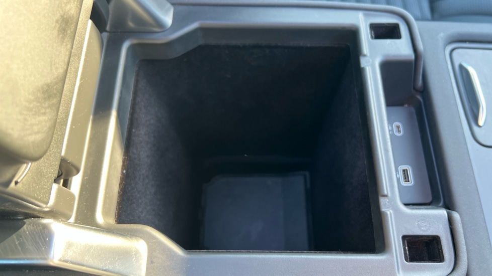 Used Land Rover Discovery 2021 for sale - 76766307: Photo 41