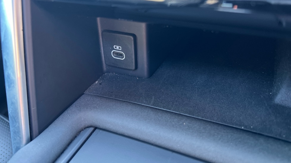 Used Land Rover Discovery 2021 for sale - 76766307: Photo 44