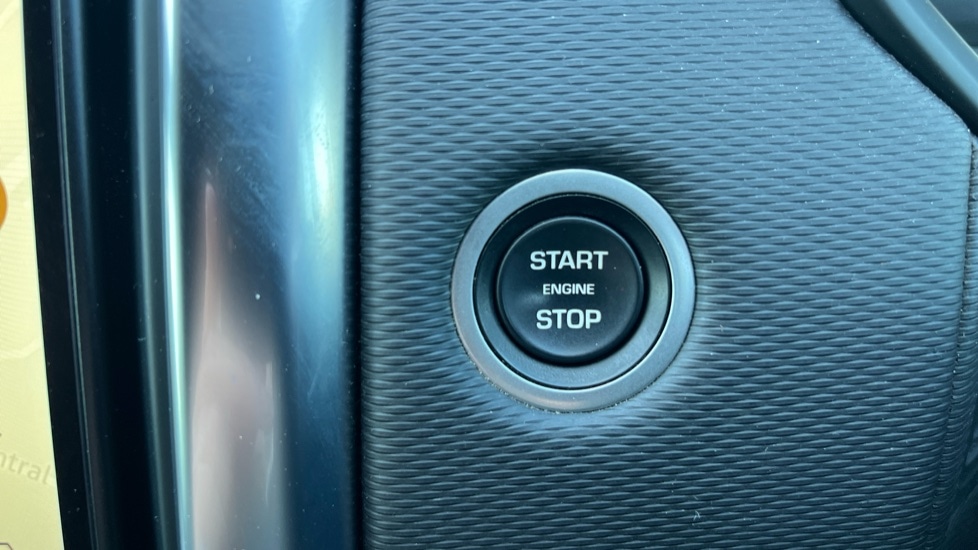 Used Land Rover Discovery 2021 for sale - 76766307: Photo 46