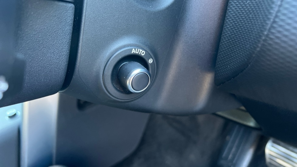 Used Land Rover Discovery 2021 for sale - 76766307: Photo 47