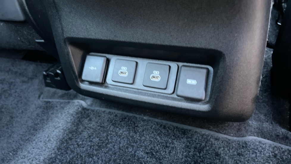 Used Land Rover Discovery 2021 for sale - 76766307: Photo 53