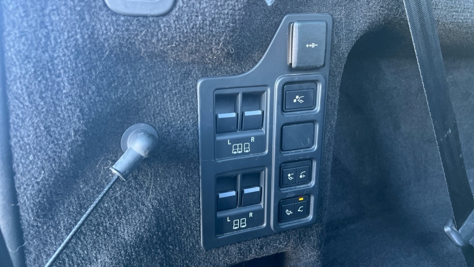 Used Land Rover Discovery 2021 for sale - 76766307: Photo 59