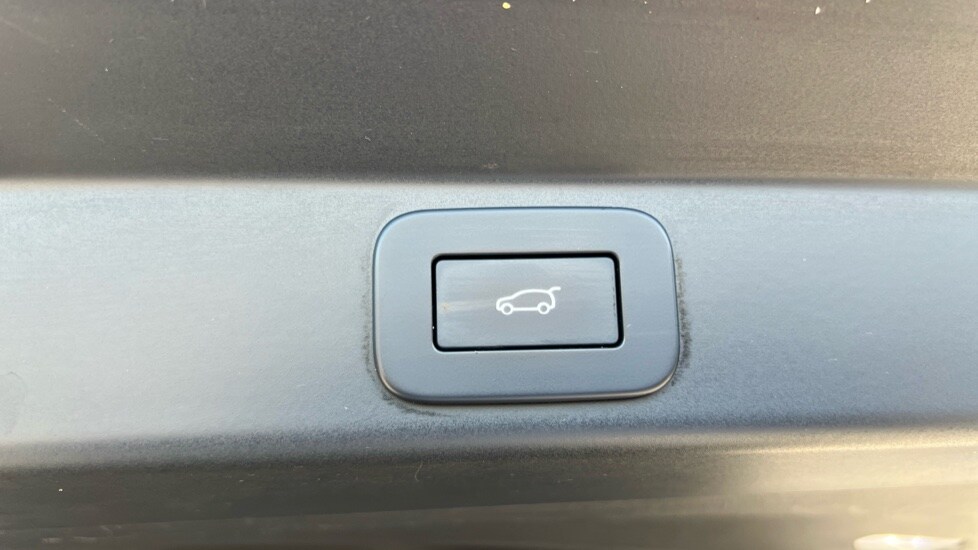 Used Land Rover Range Rover Sport 2023 for sale - 76493943: Photo 42