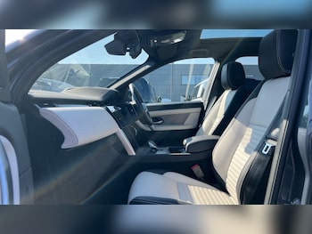 Used Land Rover Discovery Sport 2024 for sale - 75466349: Photo