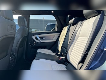 Used Land Rover Discovery Sport 2024 for sale - 75466349: Photo