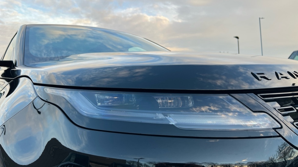 Used Land Rover Range Rover Evoque 2025 for sale - 76881836: Photo 17