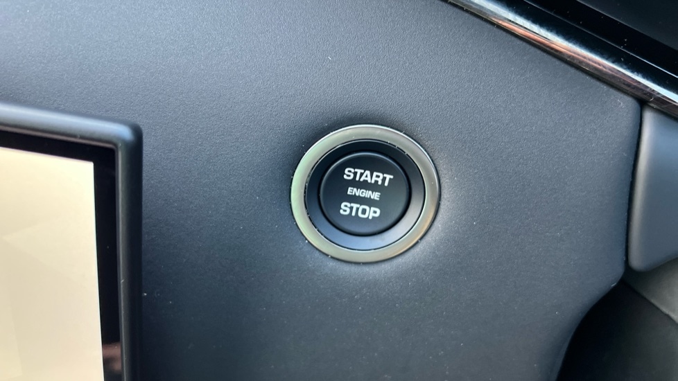 Used Land Rover Range Rover Evoque 2025 for sale - 76881836: Photo 43