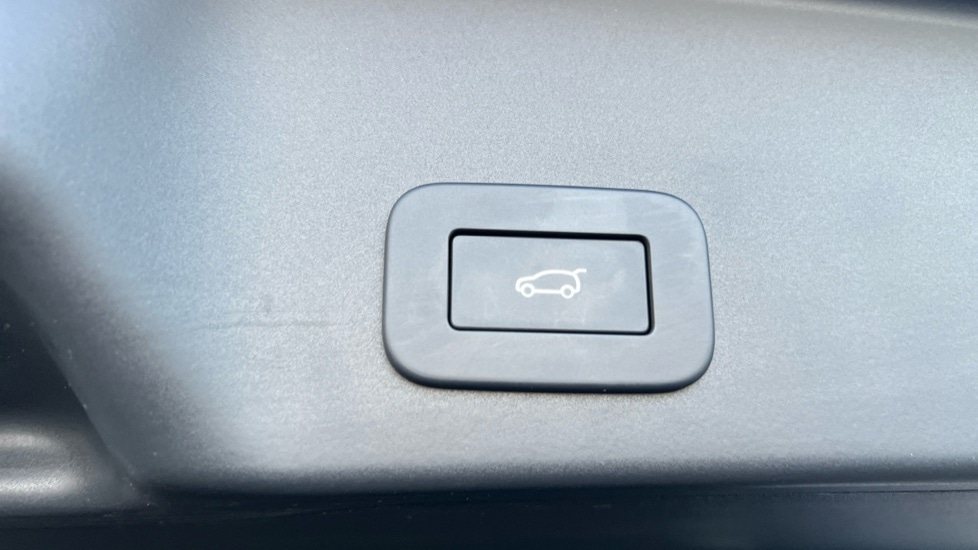 Used Land Rover Range Rover Evoque 2025 for sale - 76881836: Photo 53