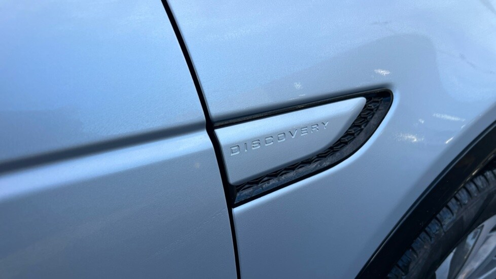 Used Land Rover Discovery Sport 2025 for sale - 76804081: Photo 21