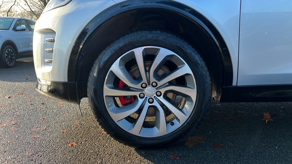 Used Land Rover Discovery Sport 2025 for sale - 76804081: Photo 31