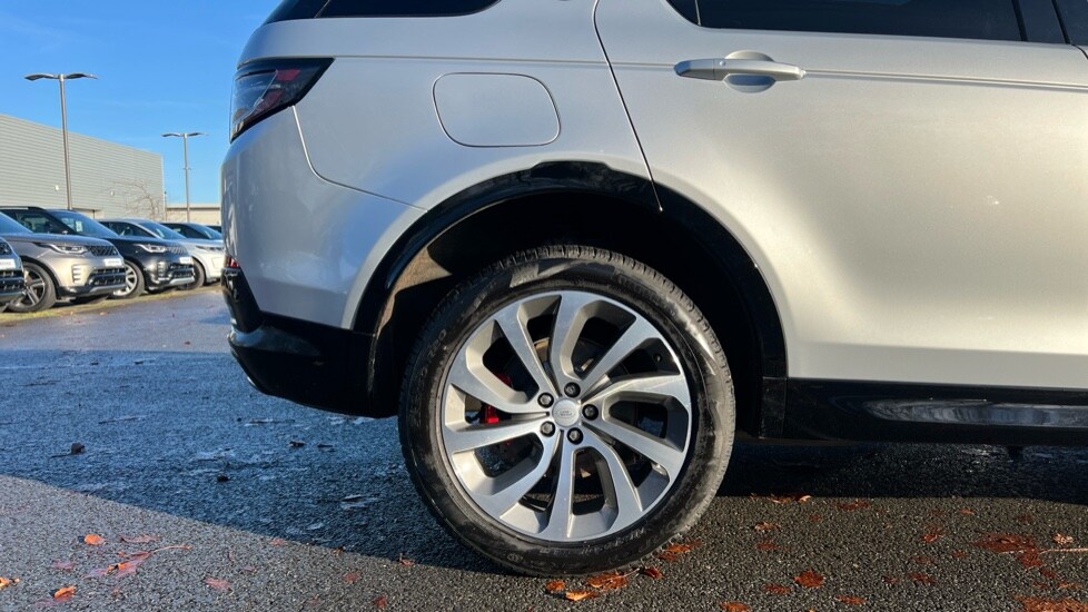Used Land Rover Discovery Sport 2025 for sale - 76804081: Photo 32