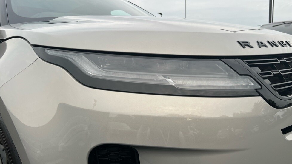 Used Land Rover Range Rover Evoque 2025 for sale - 76145823: Photo 17