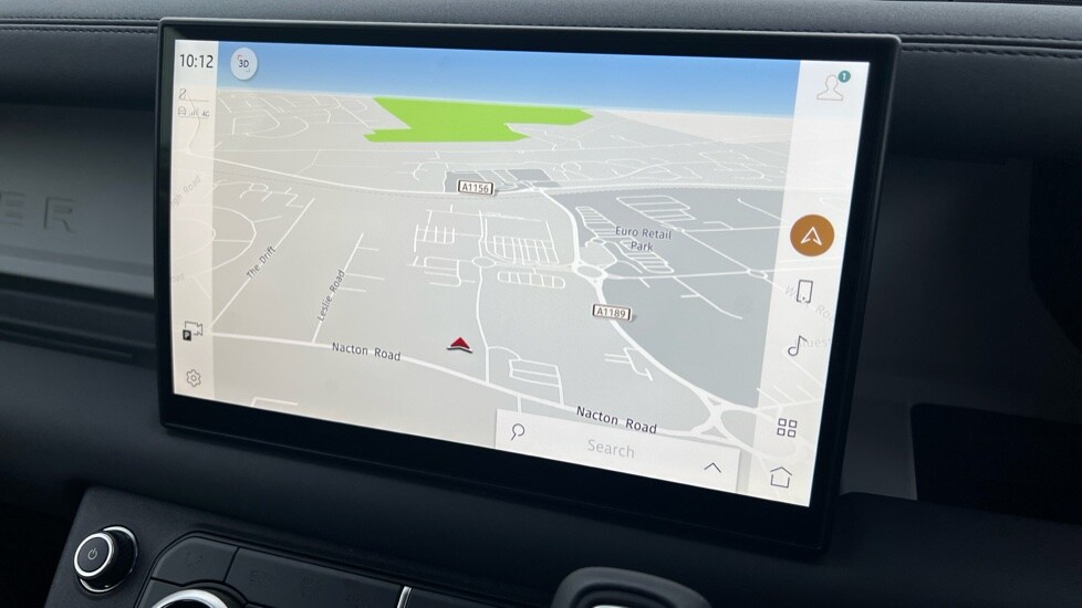 Used Land Rover Defender 2025 for sale - 76602879: Photo 11