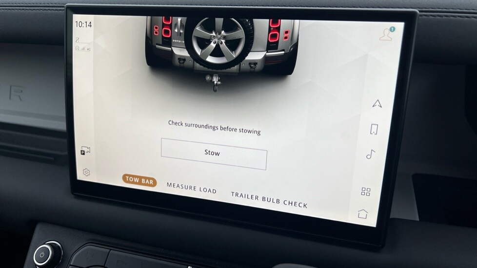 Used Land Rover Defender 2025 for sale - 76602879: Photo 71