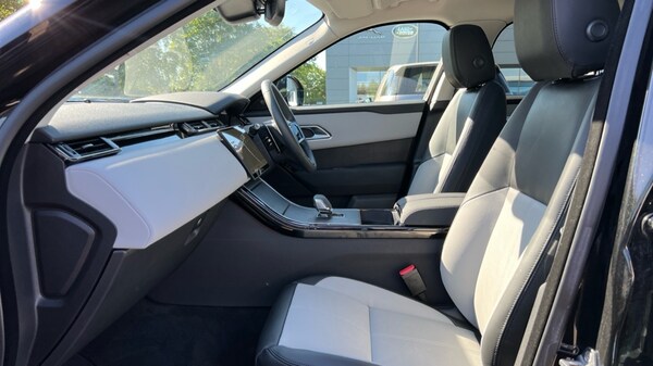 Used Land Rover Range Rover Velar 2024 for sale - 75509698: Photo 3