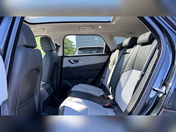 Used Land Rover Range Rover Velar 2024 for sale - 75509698: Photo
