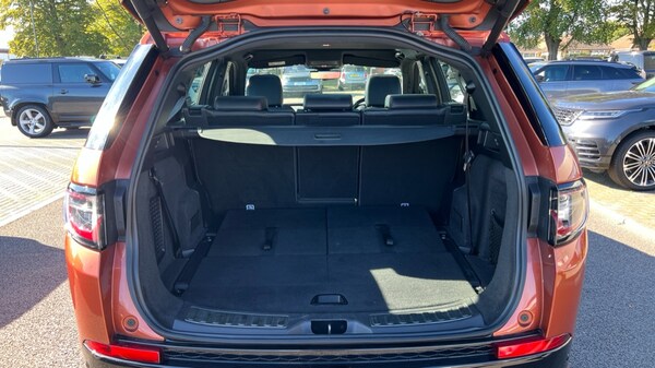 Used Land Rover Discovery Sport 2021 for sale - 76261481: Photo 10