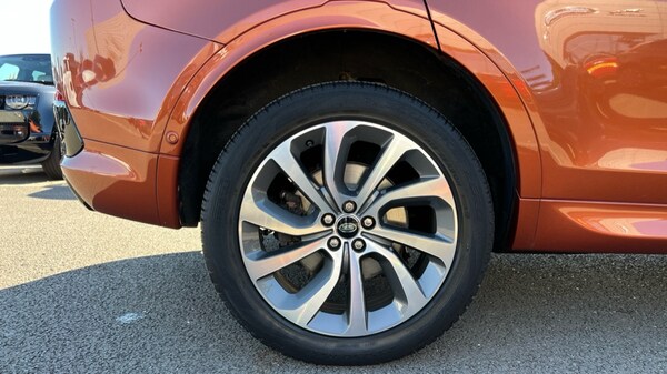 Used Land Rover Discovery Sport 2021 for sale - 76261481: Photo 32