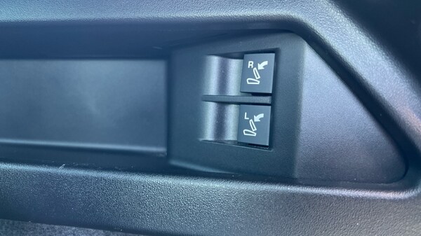 Used Land Rover Discovery Sport 2021 for sale - 76261481: Photo 55